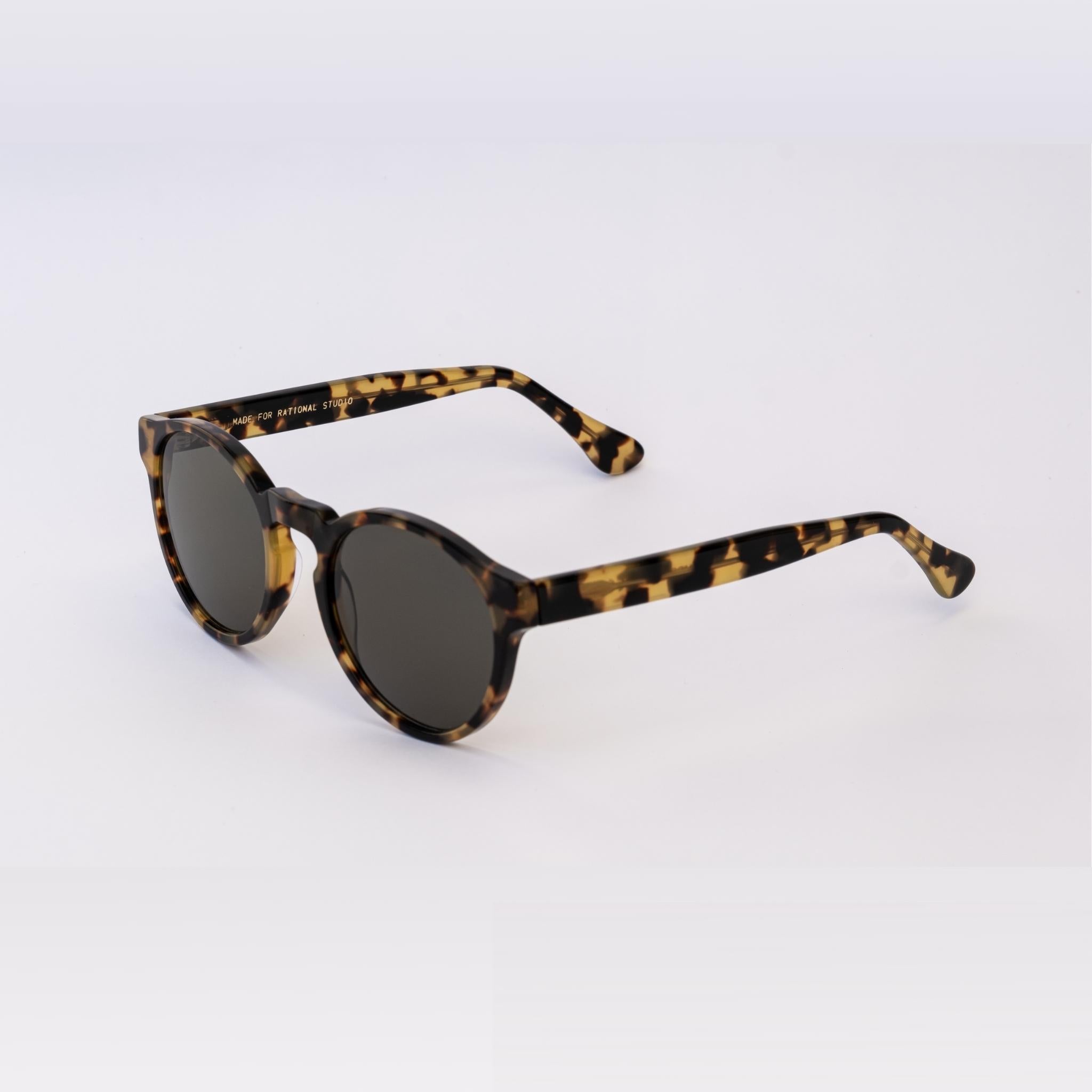 Italian store acetate sunglasses